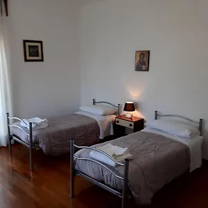 Easyroom , Piovene Rocchette Italia
