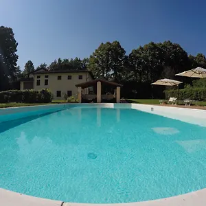 Casale La Fata -tipico Toscano Immerso Nelle Colline Tra Lucca E Versilia, 6 Indipendenti Aparthotel
